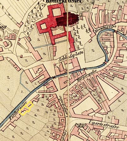 Na mapě z roku 1858 je jasně vidět souvislá zástavba Rybářské ulice, na místech domů č. 9 a 11 ale ještě stojí roztroušené menší domky.